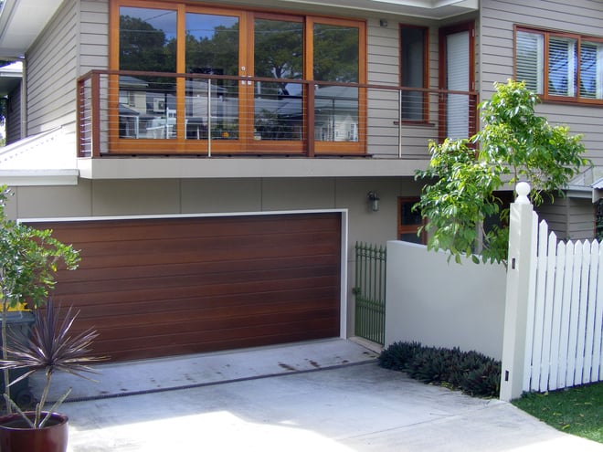 Garage Doors Sectional Panel Lift 02